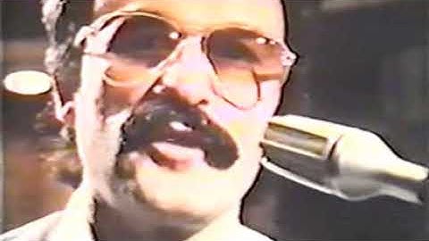 Giorgio Moroder en su estudio en 1979.