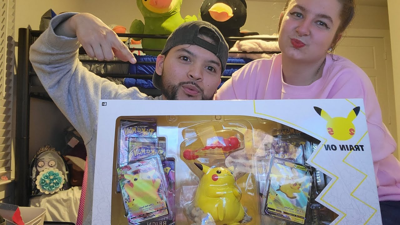 Opening a Pokemon Celebration box  (Celebrating pokemons 30th anniversary!