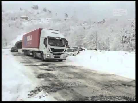 ჩაქვი- ქობულეთის მიმართულებითგზებზე  გადაადგილება შეფერხებულია