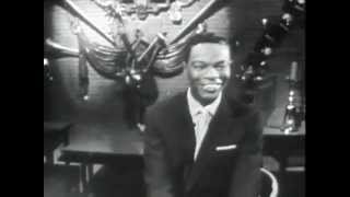 Nat King Cole-The Christmas Song Chestnuts Roasting On An Open Fire