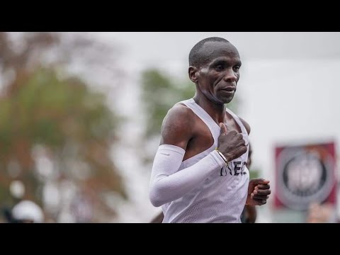 Eliud Kipchoge Ineos 1:59 Challenge Live - Last 20 mnutes