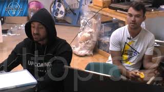 Shelley Zoekt Haar Cupcake Jurk Uit