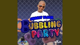 Смотреть клип Bubbling Party (Raw)