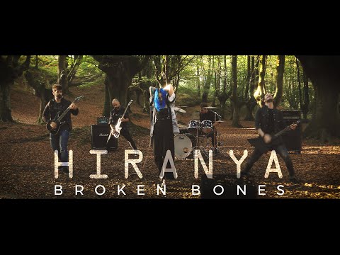 YouTube에서 Hiranya - Broken Bones (Official Music Video) 보기