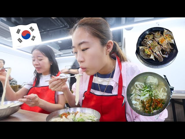 WHAT I EAT IN A WEEK IN KOREA! class=