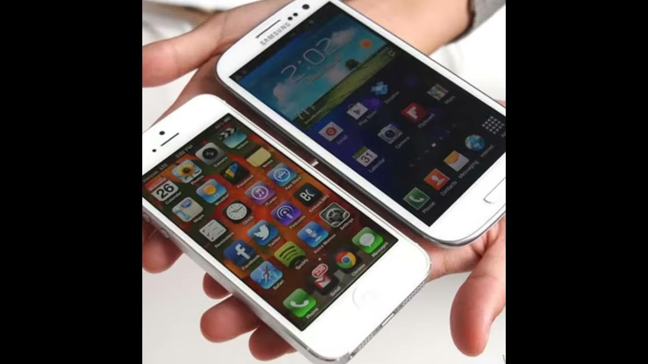 Покажи картинки смартфон. Samsung Galaxy s3 iphone. Samsung Galaxy s vs iphone 3g s. Телефон сенсорный. Телефон современный сенсорный.