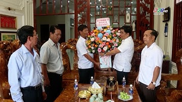 Huyện Đất Đỏ thăm và tặng quà các doanh nghiệp | BRTgo