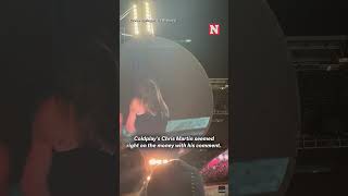 Download Lagu Kristin Cabot neemt ontslag als astronoom na virale Coldplay-concertvideo MP3 Download Lagu Kristin Cabot neemt ontslag als astronoom na virale Coldplay-concertvideo MP3