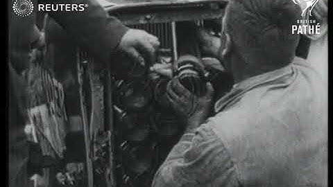 GERMANY: QUIRKY:  Rocket Car on rails in Berlin. (1928)