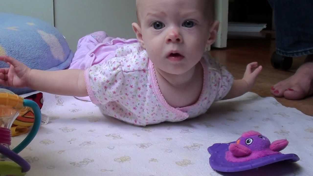 flying tummy time 6 20 11 youtube tummy time flyer