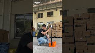 WJ893 Foldable Portable Work Light For Port Machinery Component Maintenance