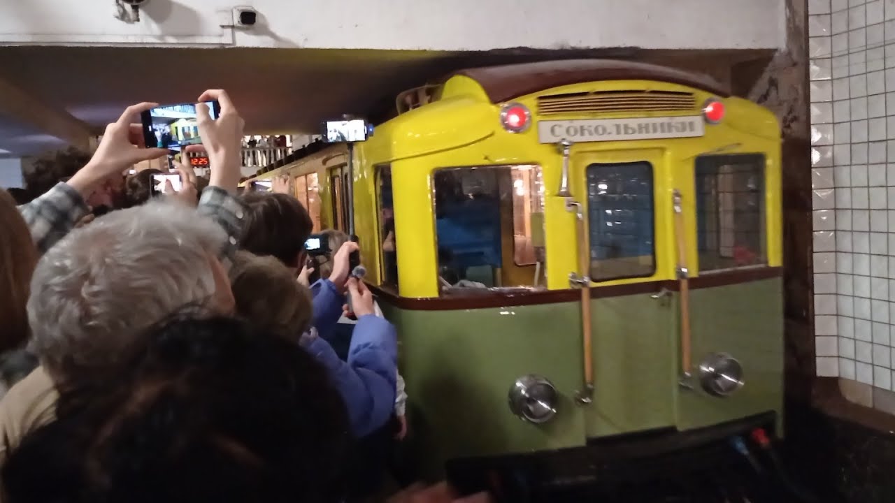 Поездка на ретропоезде типа 