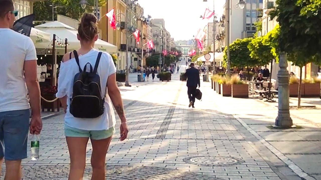 Walking in Kielce, Poland / Spacer w Kielcach - Sienkiewicza to Kielce Główne Train Station - Polska