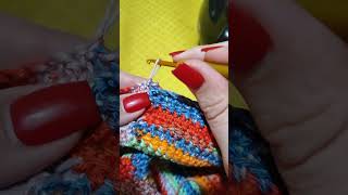 Joining the round and turning - linked double crochet stitch - Grand Caramella crochet bag