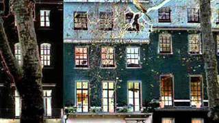 Barbara Cartland - A Nightingale Sang in Berkeley Square