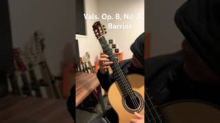 Is this the best harmonics intro ever? #classicalguitar #guitar #classicalguitars #agustinbarrios