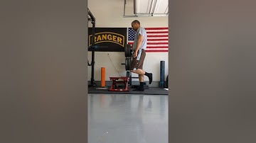 Multiplanar Single-Leg Box Hop-Up with Stabilization