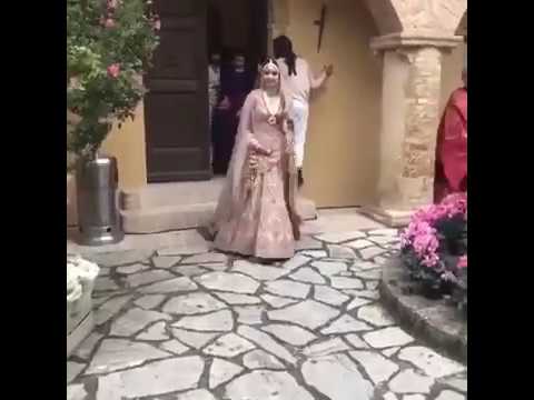 Anushka Sharmas Grand Entry For Their Wedding