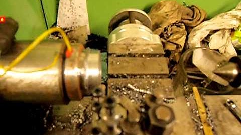 One method of setting tools in Mach Turn.avi