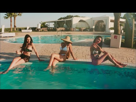 The Bravo - Un tuffo in Salento (Official Music Video) - The Best SUMMER HITS