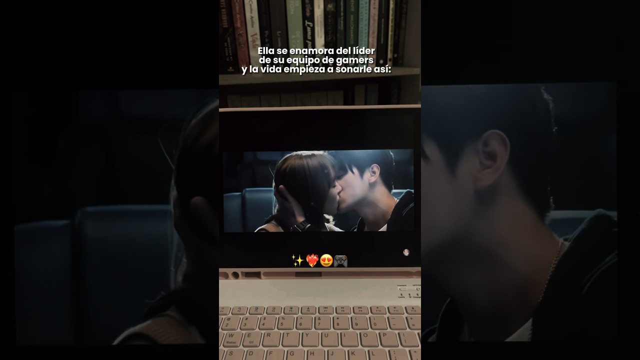 🎥Esa sonrisa tuya/Falling into your smile || 