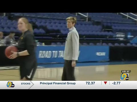 Hawkeyes Associate Head
