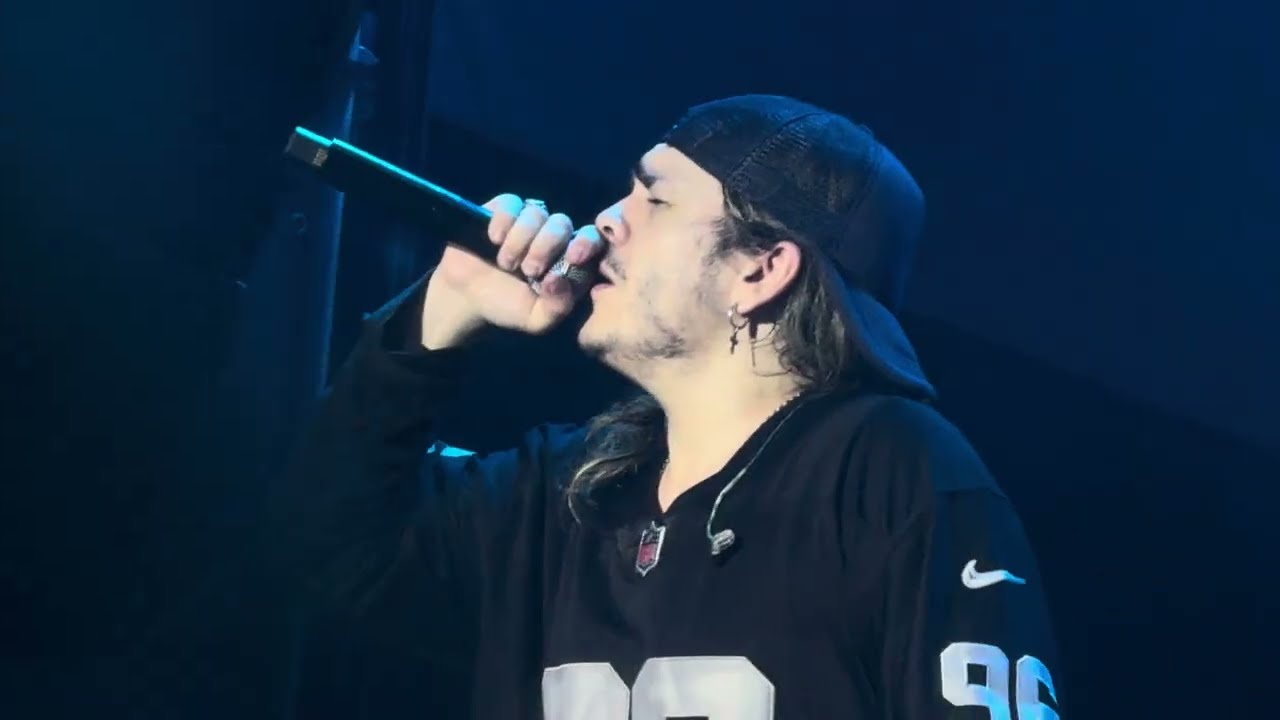 Airbag - Cae el sol - Arena Makro Parque Santa Cruz-Bolivia