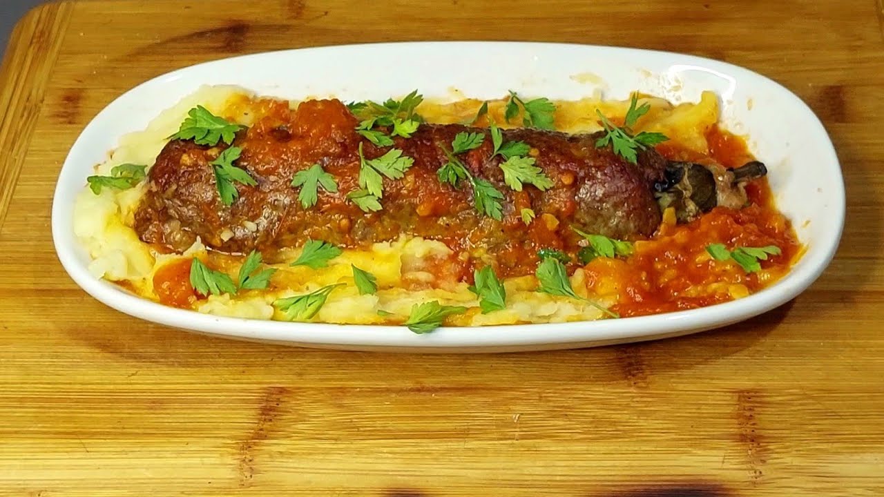 Patlıcan Köftesi Eski Samatya köftecisinin bir asırdır günlük ana yemek tarifi KÖZ PATLICAN KÖFTESİ Patlıcan Köftesi Eski Samatya köftecisinin bir asırdır günlük ana yemek tarifi KÖZ PATLICAN KÖFTESİ