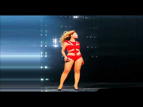 Beyoncé - I Will Always Love You [Whitney Houston Tribute] & [Halo] Live at Revel Resort | 2012