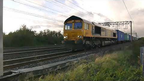 Compilation early evening Trains - West Coast Mainline Railway - Bletchley - class 66 350 Pendolino