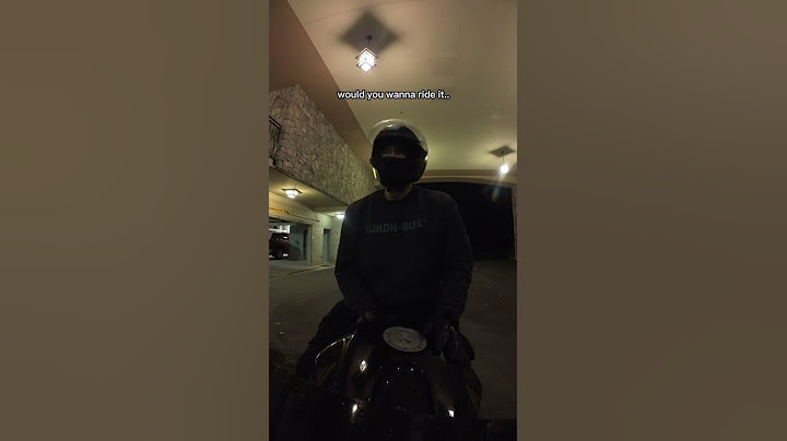 Baru saja sampai rumah dan itu terjadi… #bikerboy #mobil #sepedamotor #sepedamotor