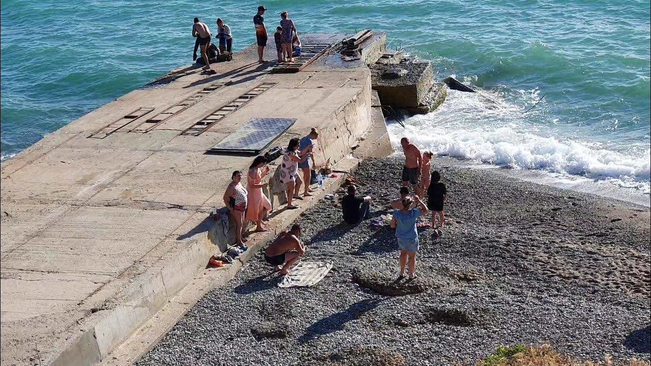 Пгт николаевка симферопольский район. Ротонда николаевка крым. Черное море крым николаевка. Николаевка крым набережная. Николаевка видео.