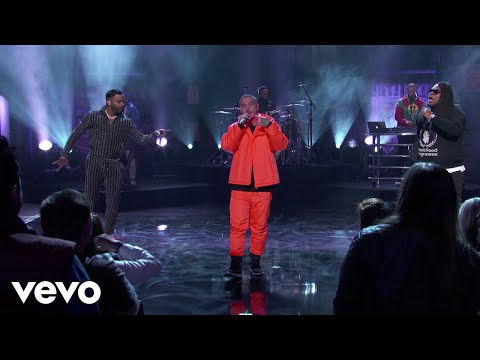 J. Balvin – No Es Justo (Live From Jimmy Kimmel!) ft. Zion & Lennox