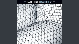 Video thumbnail of "Bajofondo - El Mareo"