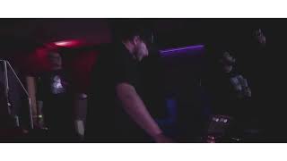 Nume s`Nötigste (feat. DJ Thoma)