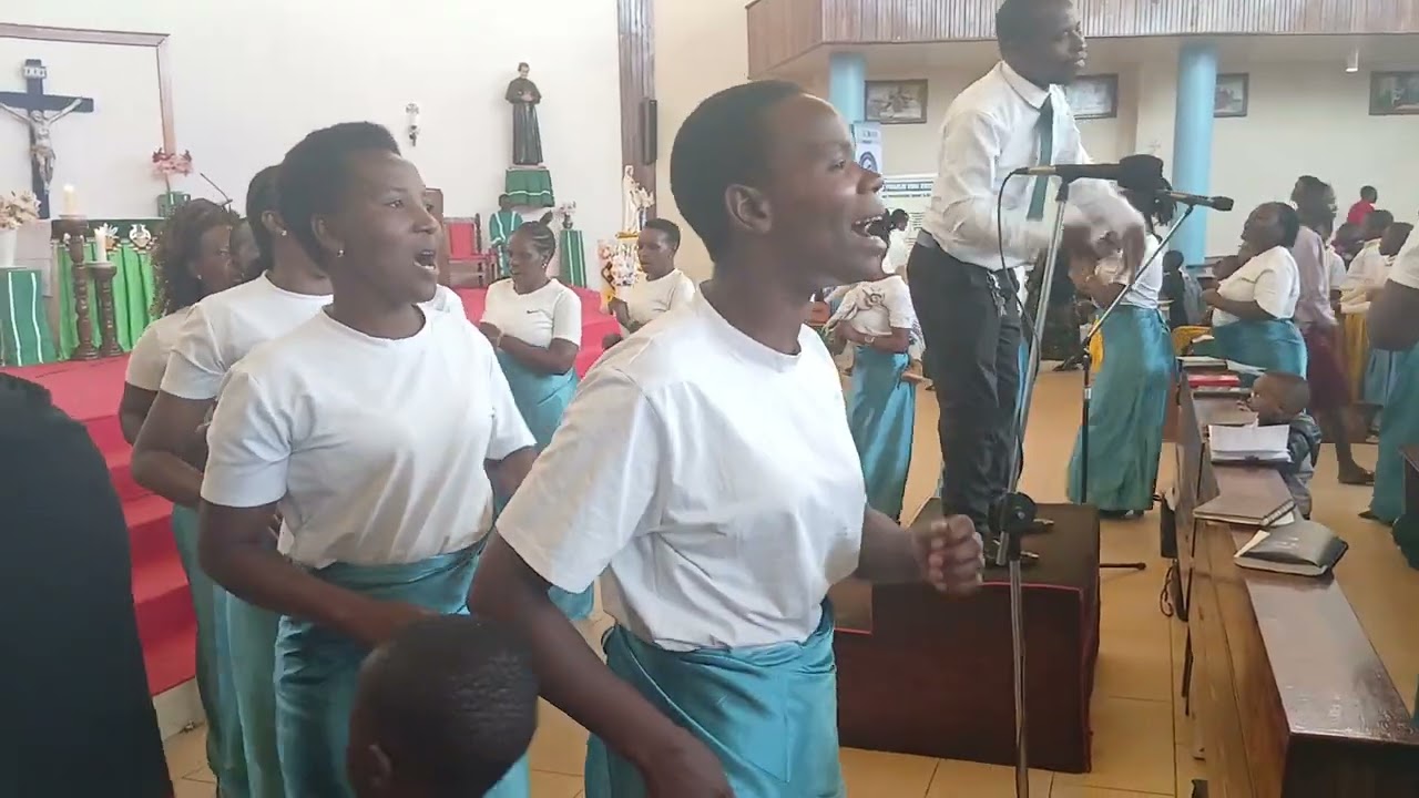 Mshukuruni bwana kwa kuwa ni mwema 