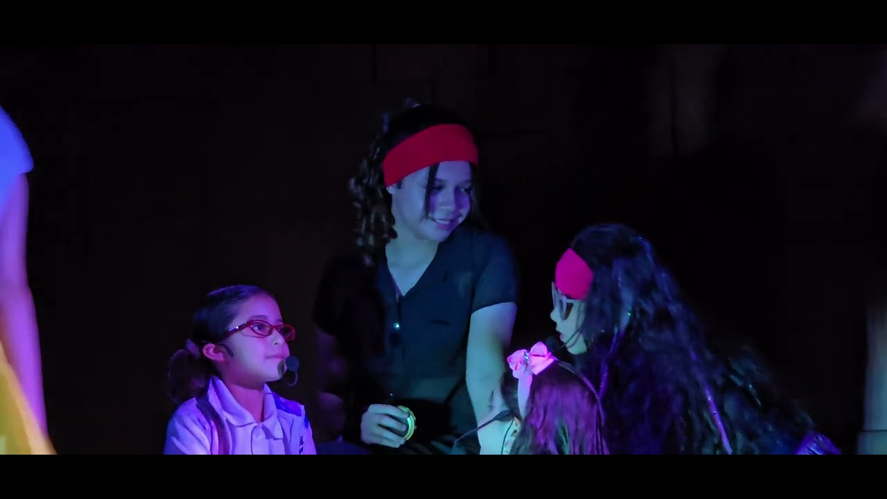 Isabella en Vaselina , 13 años (Risso) - YouTube