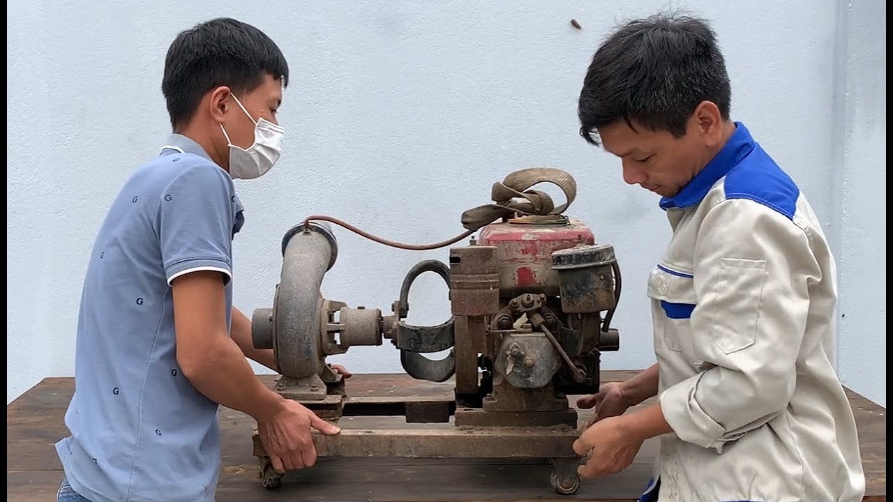Restoration and Repairing Old Water Pumps Using D4 Diesel Engine