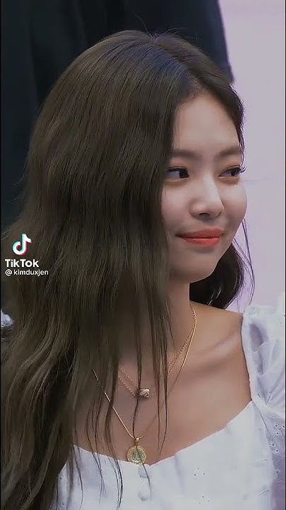  Jennie Kim Cute Wink - YouTube