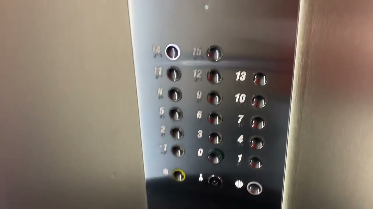 3.X new Otis gen2 Calle Anna Huntington 2 Burgos Spain.