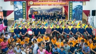 新板乐齢协会~设便餐招待老人和孤儿莅临与会员共餐 欢庆新春暨派发红包及恩物