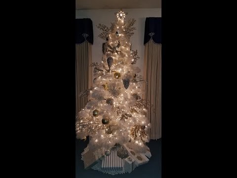 elegant-white-christmas-tree