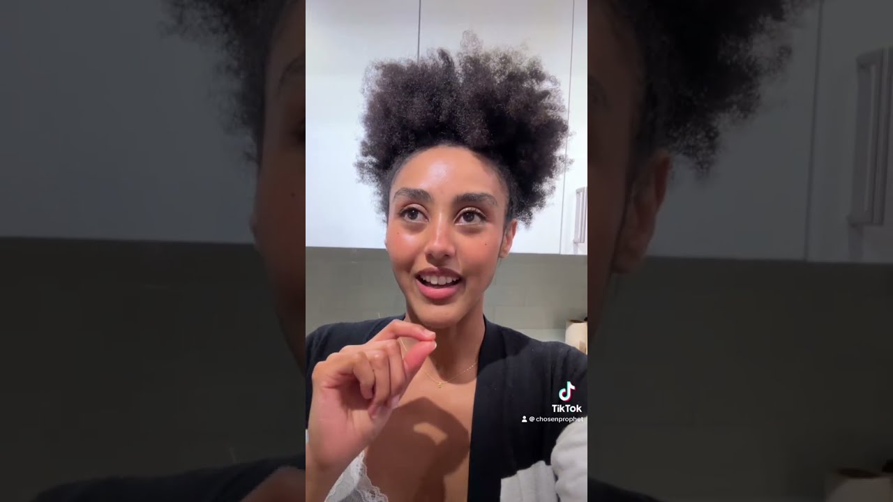 Кто-то отложил усилия, чтобы удержать вас в своей жизни подольше — у них странная карма…👀