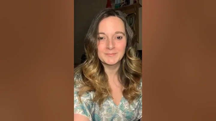 How to curl your hair with a straightener