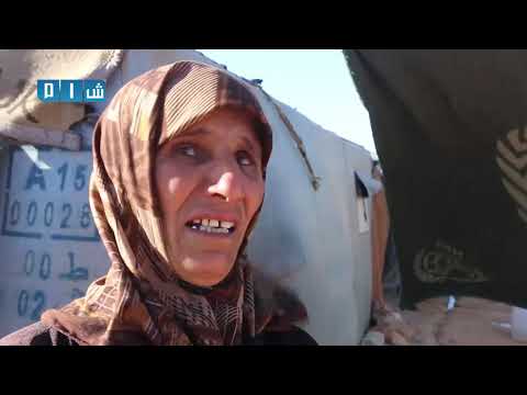 ألواح الثلج حين لا ماء بارد يطفي لهيب ارتفاع الحرارة في مخيمات النزوح