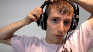 Corsair HS1 Virtual Surround Sound USB Gaming Headset Unboxing & First Look Linus Tech Tips