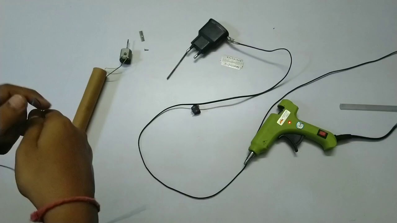 paper cutter. - YouTube