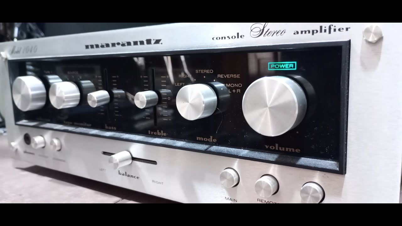 Vintage Repairs 099 - Marantz model 1040 amplifier - (part 1