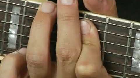 1st Inversion of Db Major Guitar Chord on the Bottom Strings