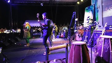 Tolitoli lagu daerah medley  " yeyenNfriends "